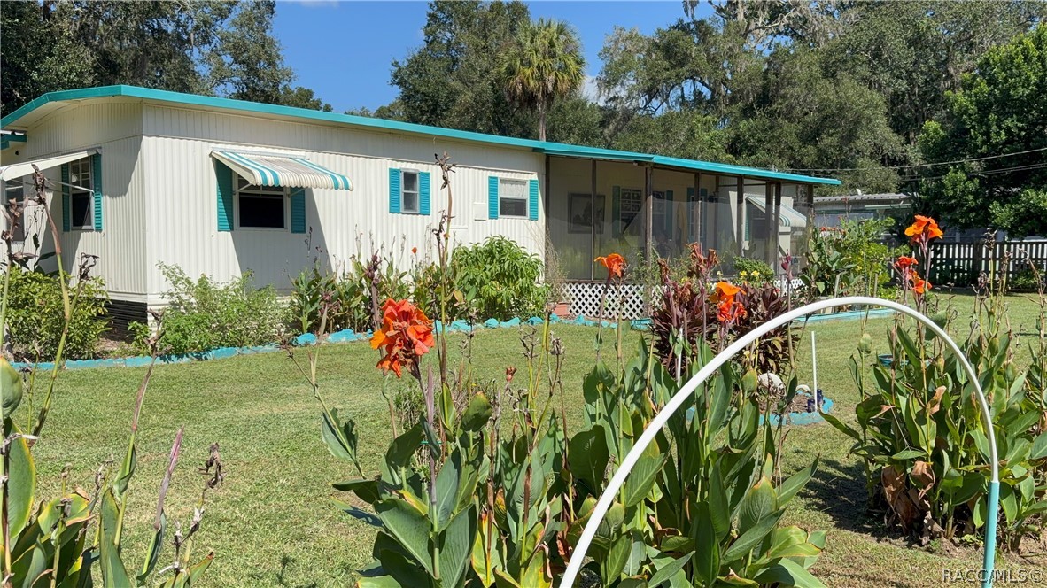 7951 E Partridge Lane, Floral City, FL 34436
