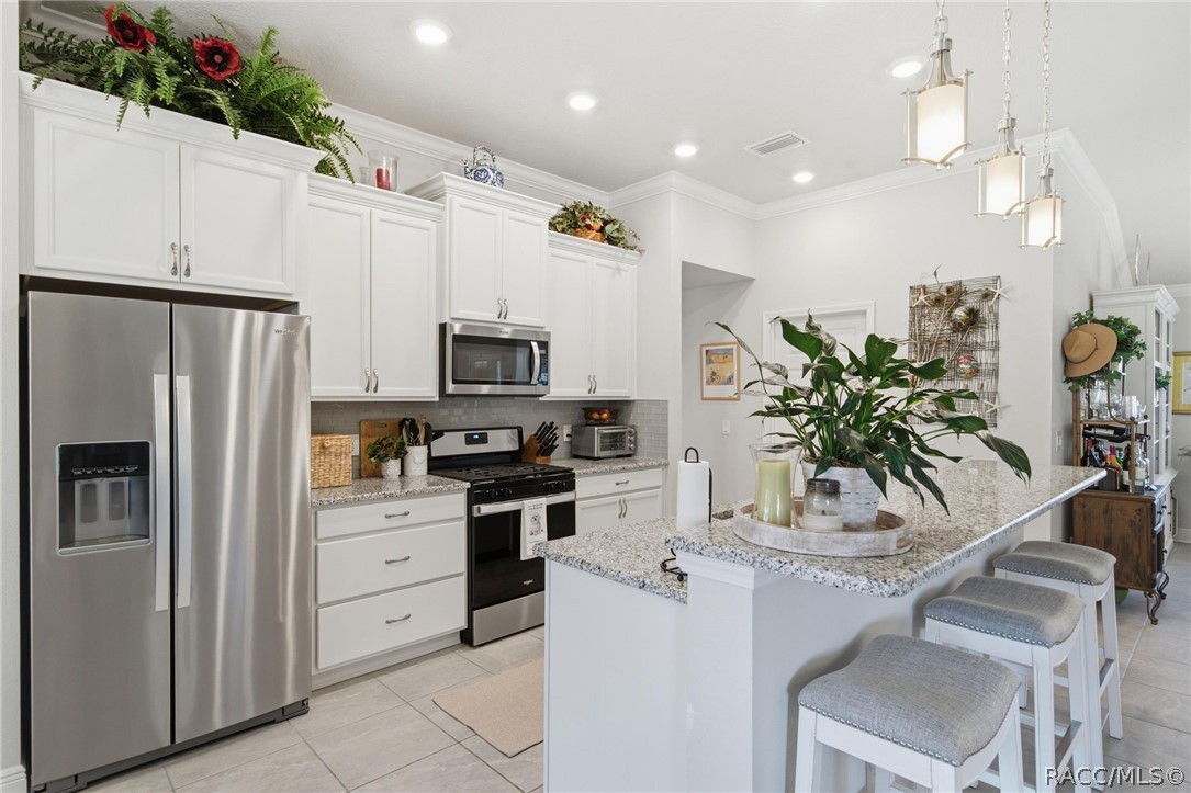 2551 N Brentwood Circle, Lecanto, FL 34461