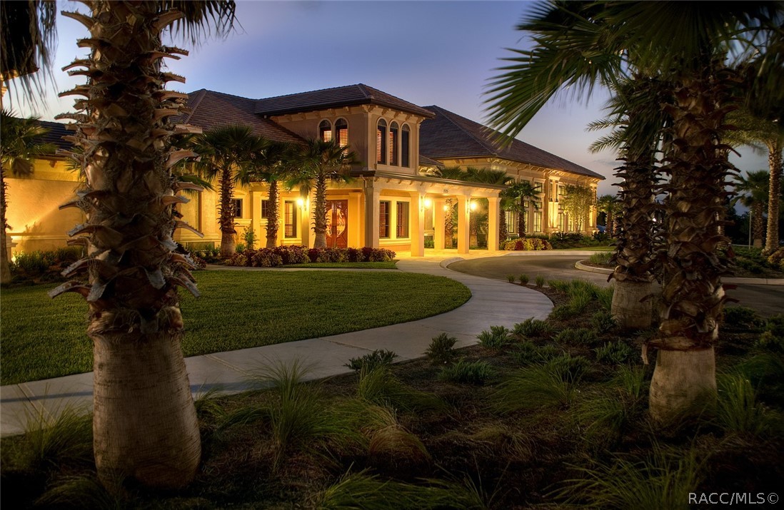 2551 N Brentwood Circle, Lecanto, FL 34461