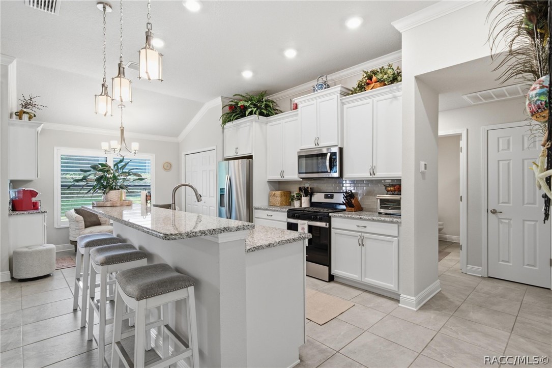 2551 N Brentwood Circle, Lecanto, FL 34461