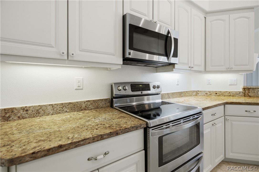 132 Linder Drive, Homosassa, FL 34446
