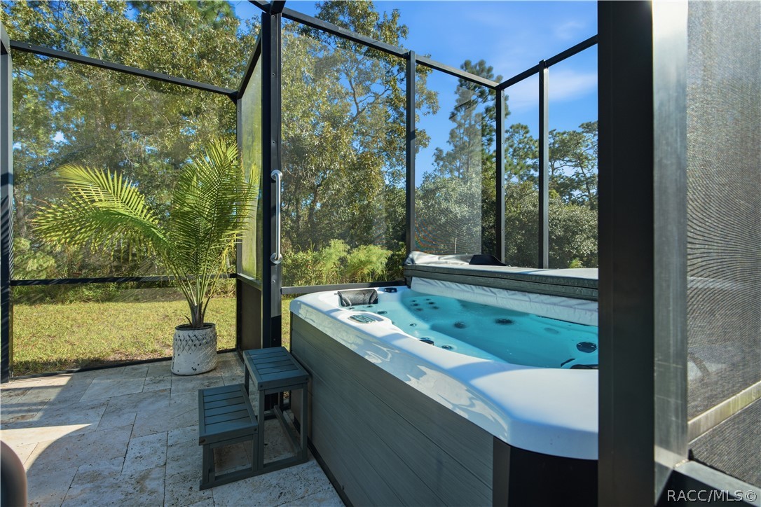132 Linder Drive, Homosassa, FL 34446