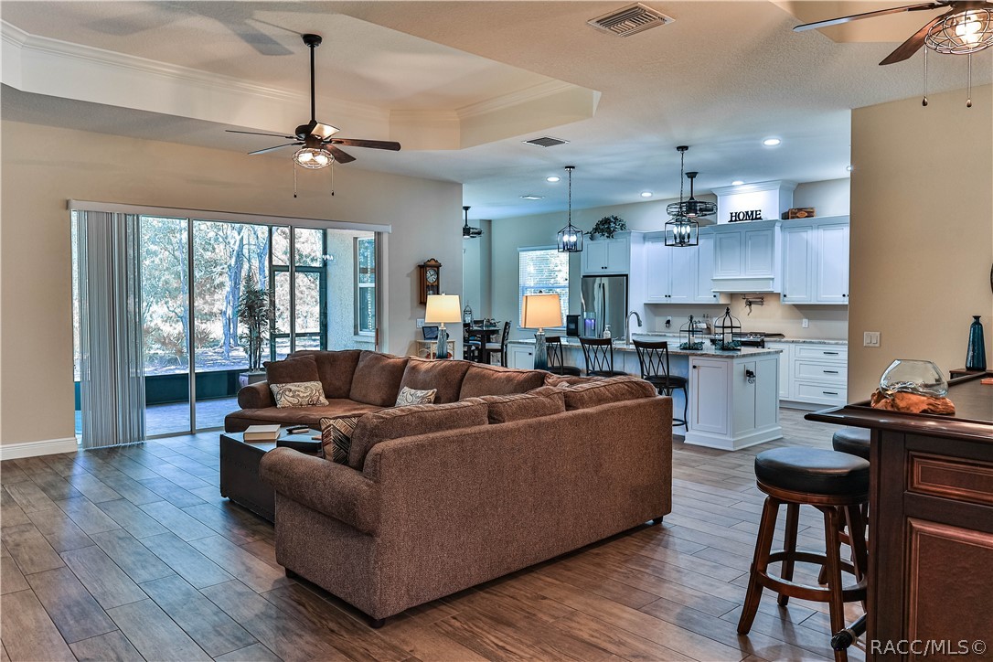 2170 W TALL OAKS Drive, Beverly Hills, FL 34464