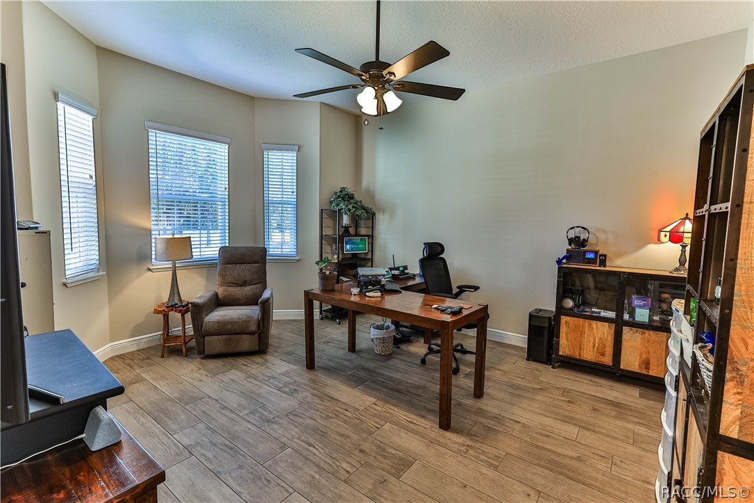 2170 W TALL OAKS Drive, Beverly Hills, FL 34464