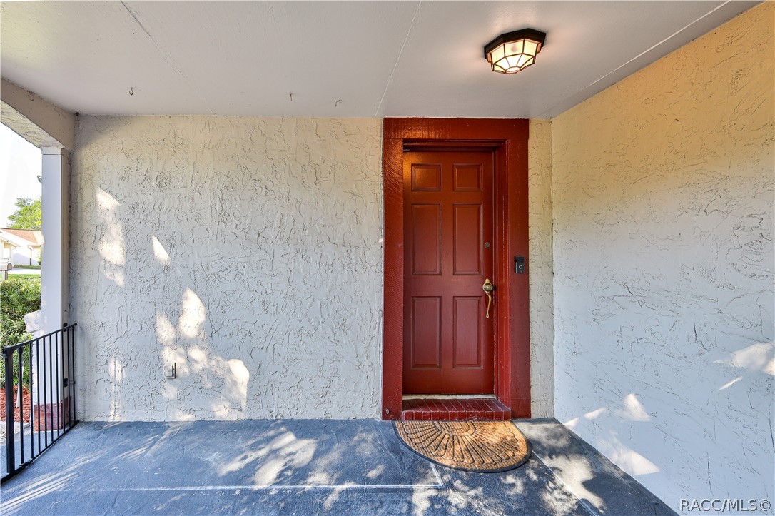 8511 Sunflower Lane, Hudson, FL 34667