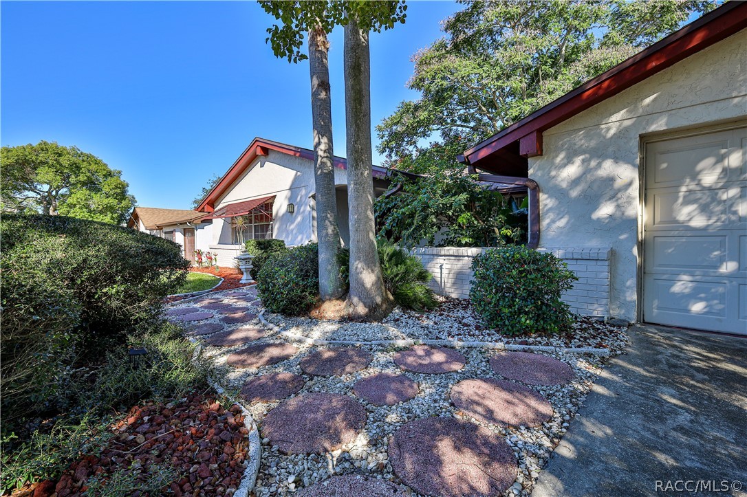 8511 Sunflower Lane, Hudson, FL 34667