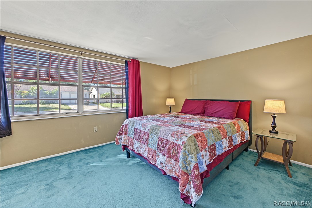 8511 Sunflower Lane, Hudson, FL 34667