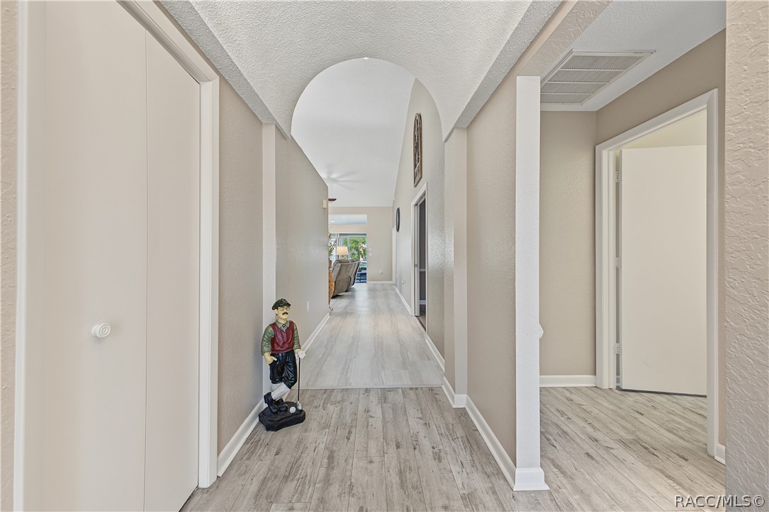 9475 Mississippi Run, Spring Hill, FL 34613 9475 Mississippi Run, Spring Hill, FL 34613