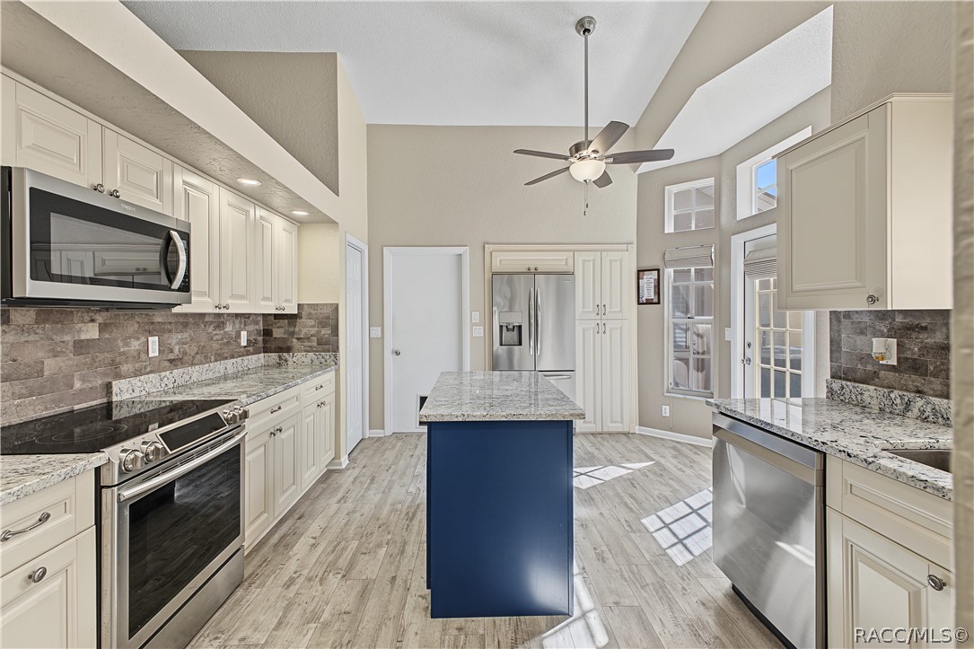 9475 Mississippi Run, Spring Hill, FL 34613