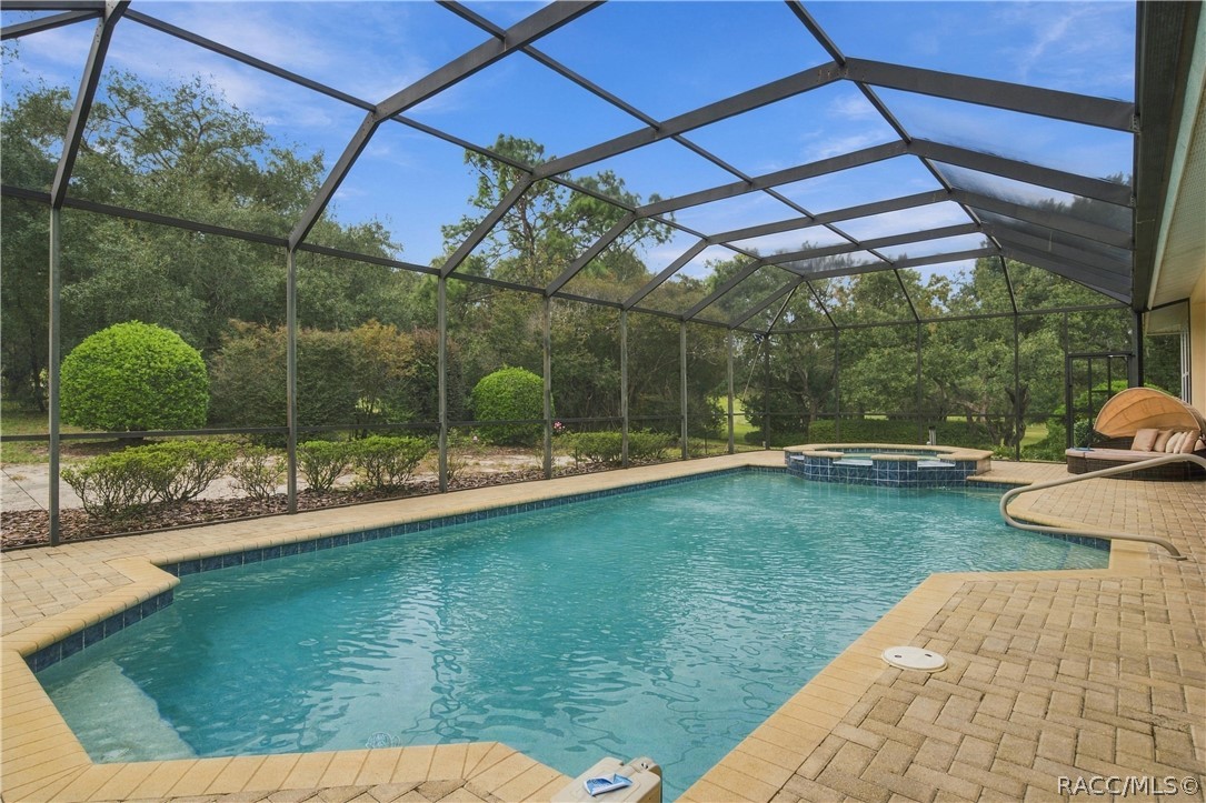 4605 N Pine Valley Loop, Lecanto, FL 34461