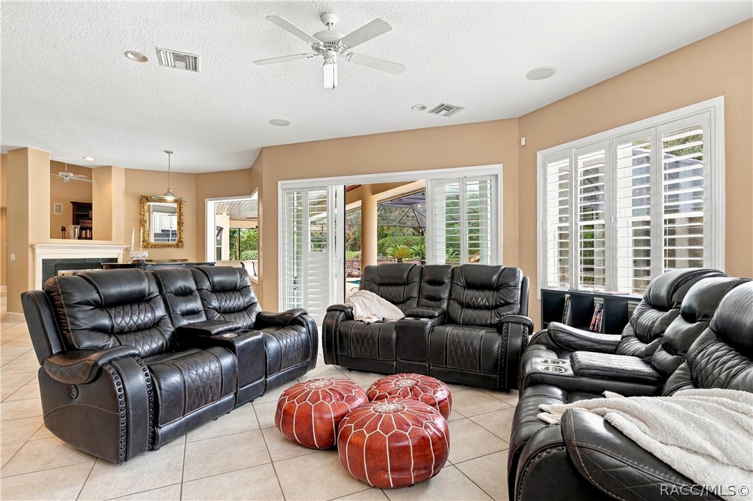 4605 N Pine Valley Loop, Lecanto, FL 34461