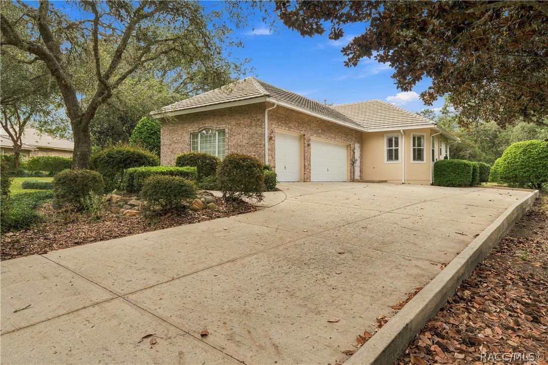 4605 N Pine Valley Loop, Lecanto, FL 34461