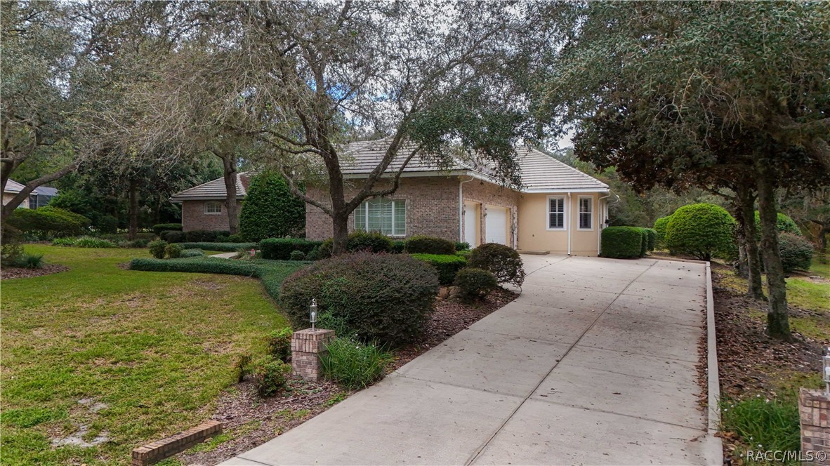 4605 N Pine Valley Loop, Lecanto, FL 34461