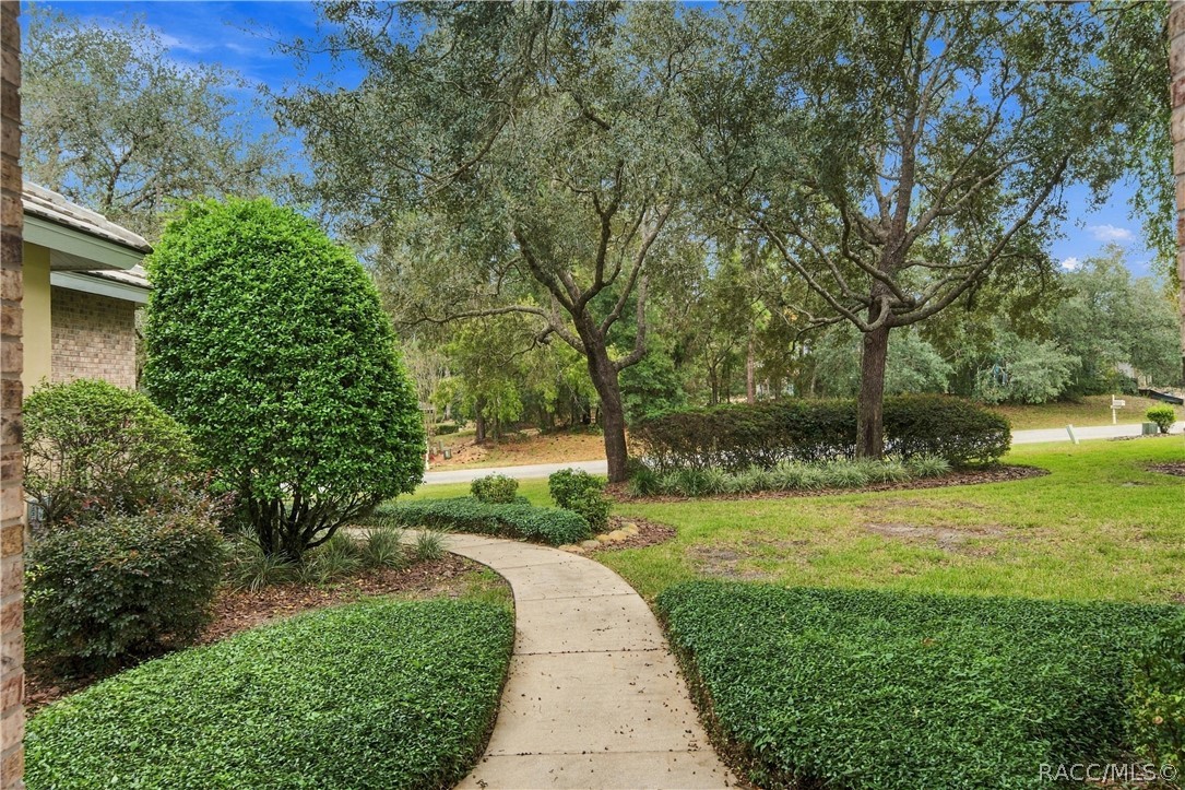 4605 N Pine Valley Loop, Lecanto, FL 34461