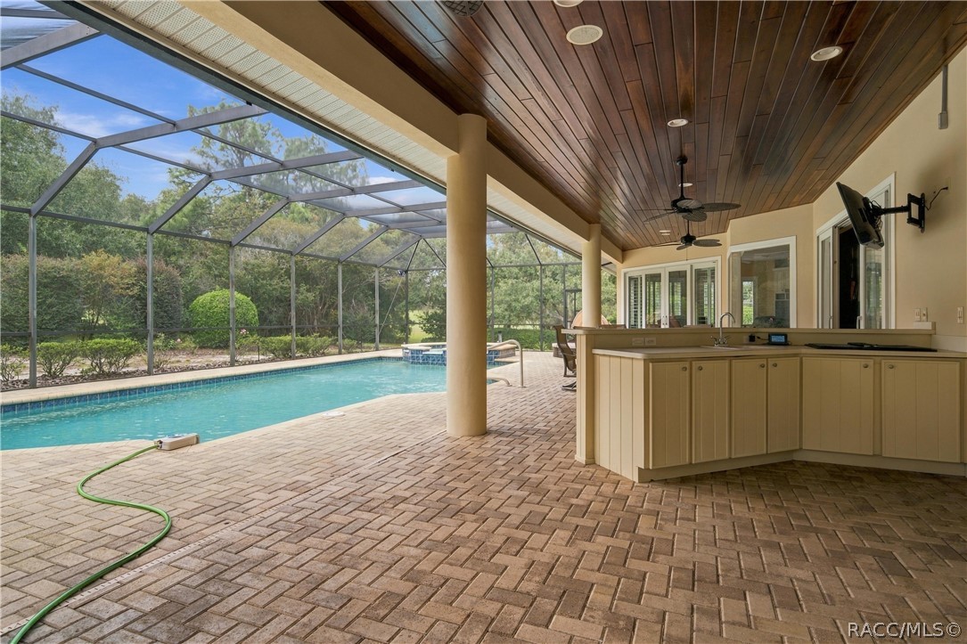 4605 N Pine Valley Loop, Lecanto, FL 34461