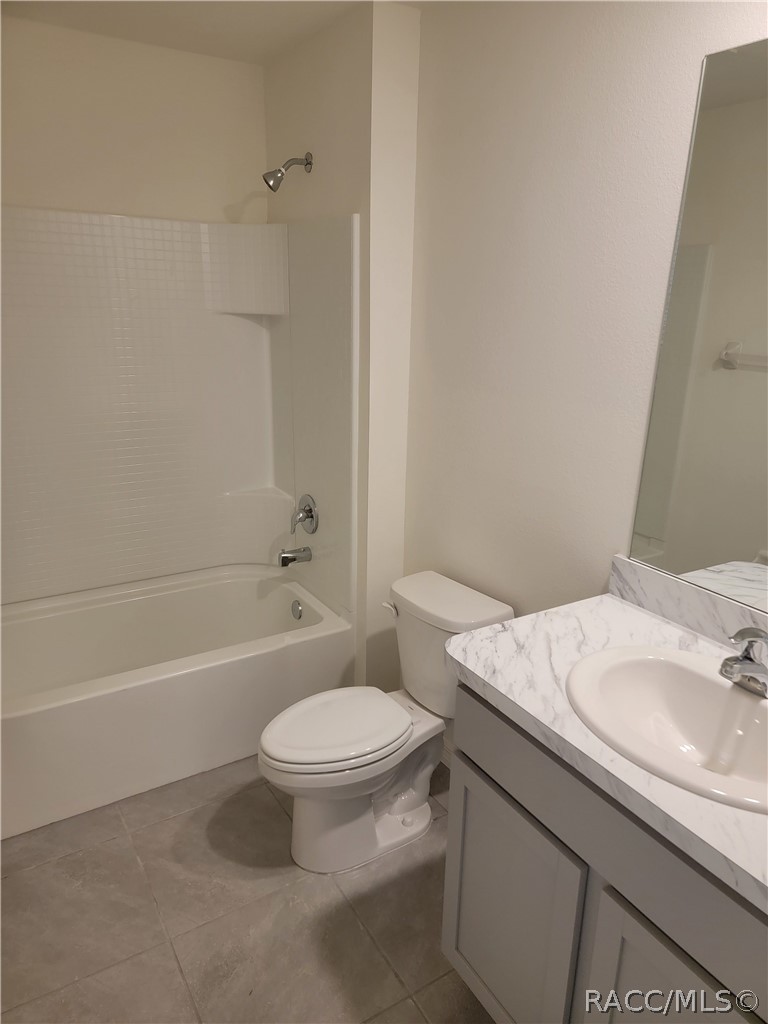 411 W Putting Green Court, Beverly Hills, FL 34465