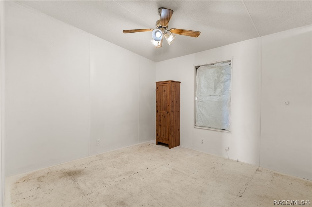 2260 E Shales Court, Hernando, FL 34442