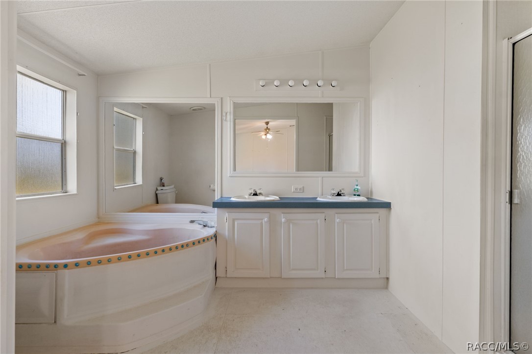 2260 E Shales Court, Hernando, FL 34442