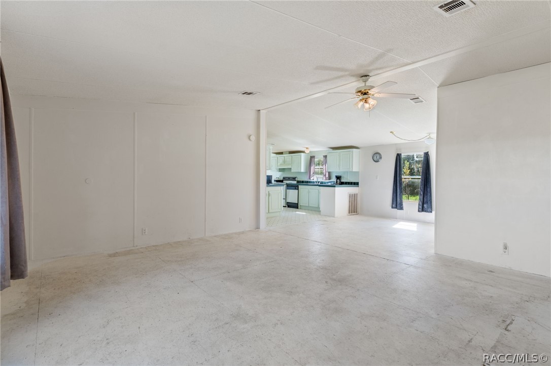 2260 E Shales Court, Hernando, FL 34442