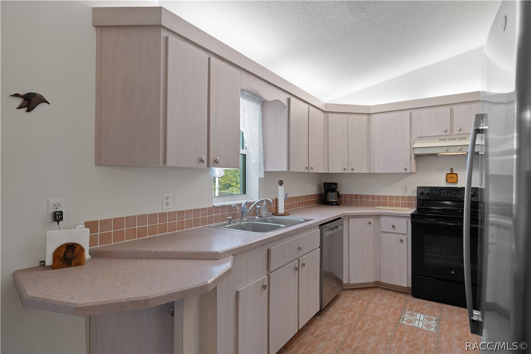 5760 S Concord Terrace, Inverness, FL 34452