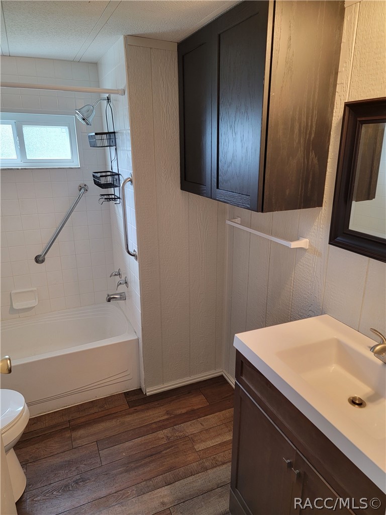 3863 E Larkwood Lane, Inverness, FL 34452