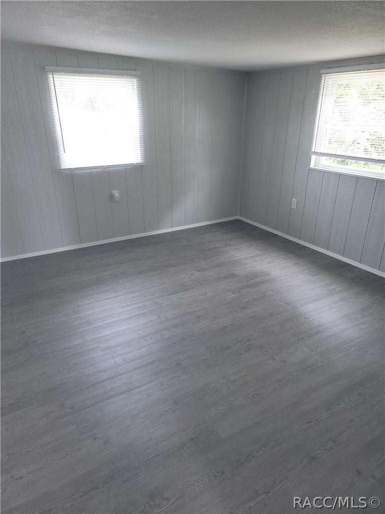 3863 E Larkwood Lane, Inverness, FL 34452