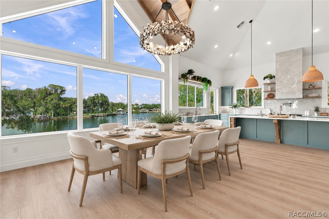 414 NW 8th Avenue, Crystal River, FL 34428