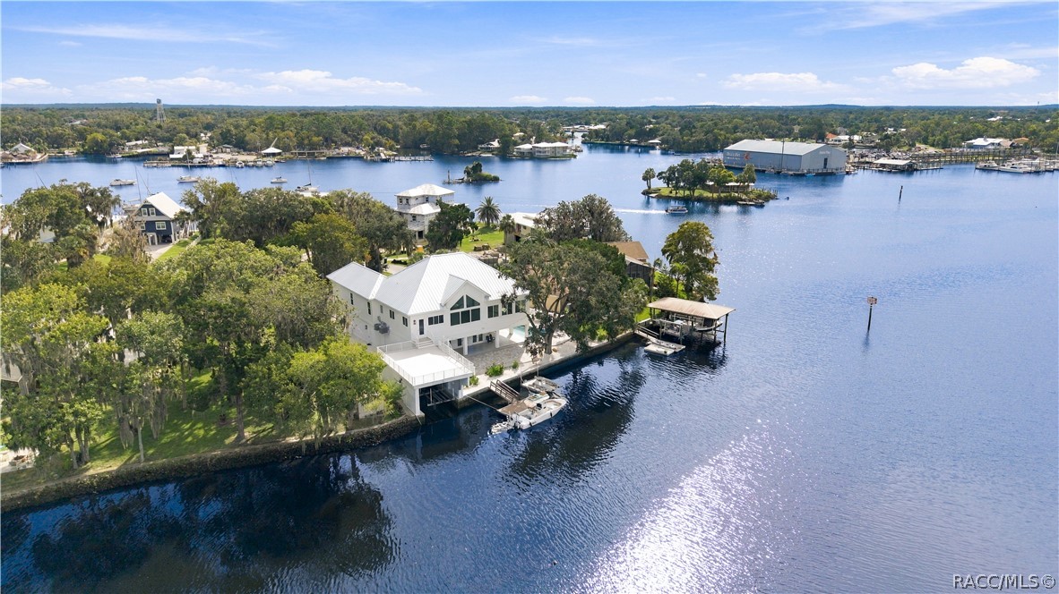 414 NW 8th Avenue, Crystal River, FL 34428 414 NW 8th Avenue, Crystal River, FL 34428