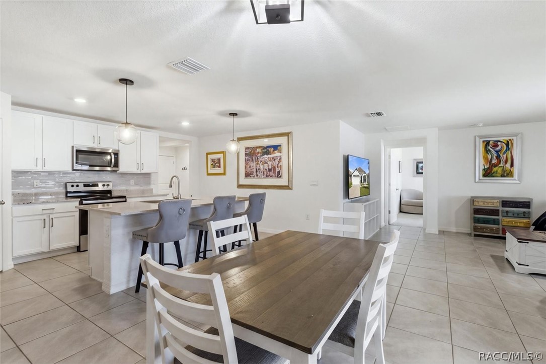 315 W Fairways View Drive, Beverly Hills, FL 34465