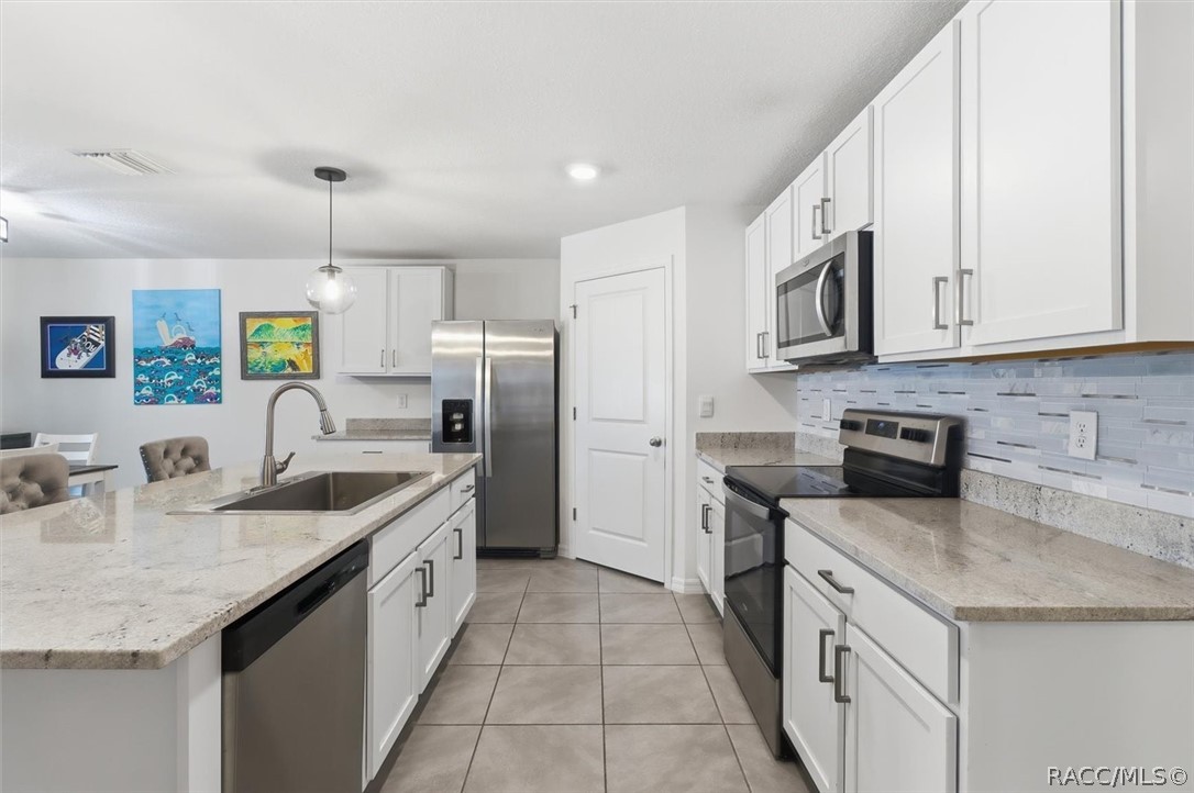 315 W Fairways View Drive, Beverly Hills, FL 34465
