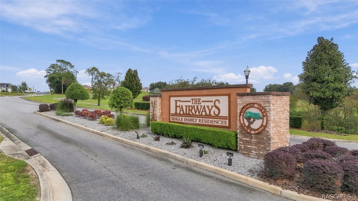 315 W Fairways View Drive, Beverly Hills, FL 34465