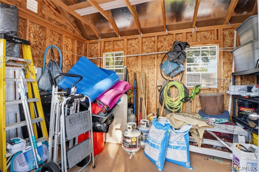 8810 E Maplewood Street, Inverness, FL 34450
