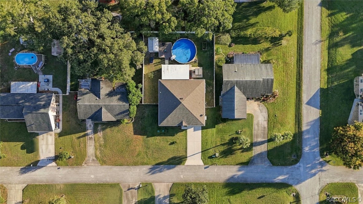 8810 E Maplewood Street, Inverness, FL 34450