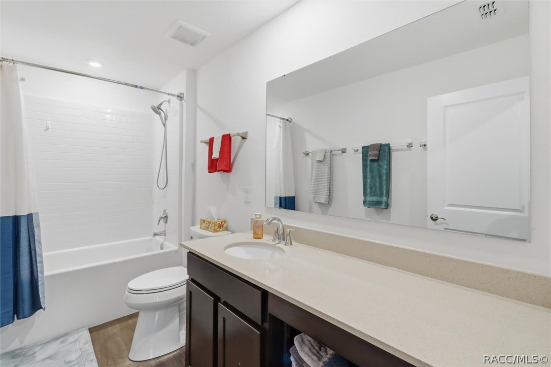 8810 E Maplewood Street, Inverness, FL 34450