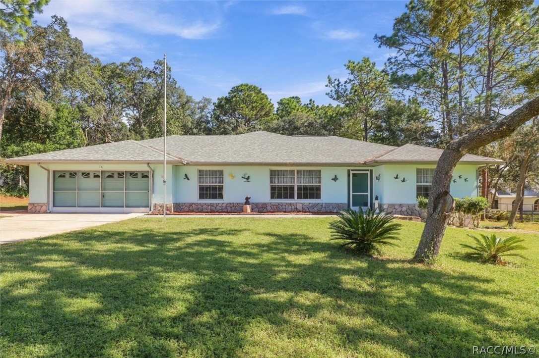 337 E Buckingham Drive, Lecanto, FL 34461 337 E Buckingham Drive, Lecanto, FL 34461