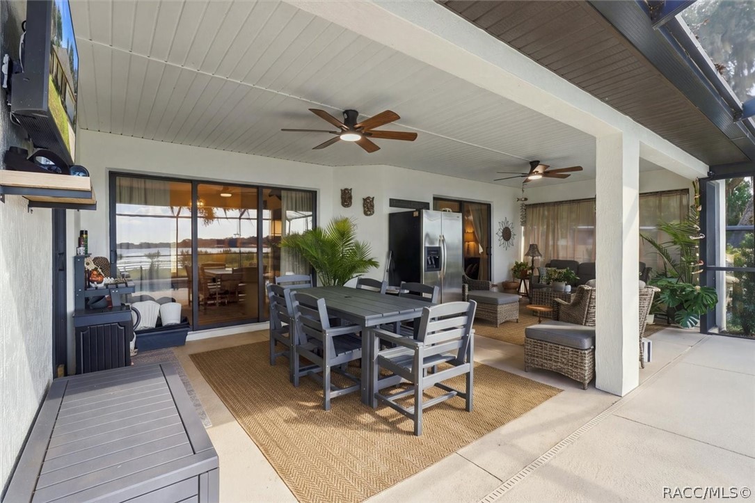 6459 W Riverbend Road, Dunnellon, FL 34433