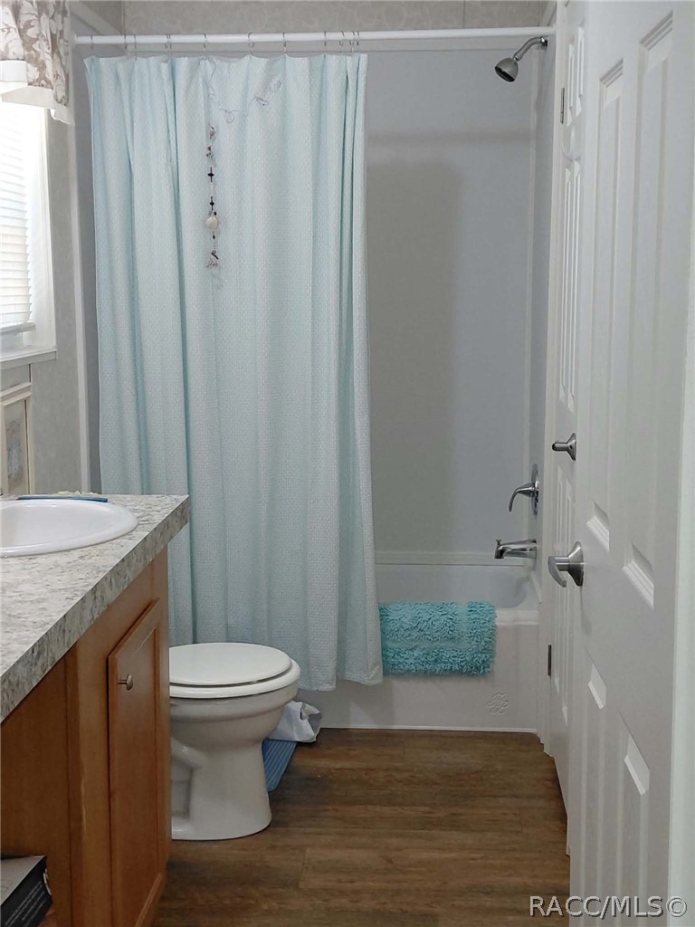 6185 S Sundial Drive, Floral City, FL 34436
