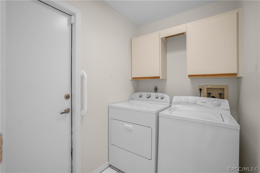 6282 W Lexington Drive, Crystal River, FL 34429