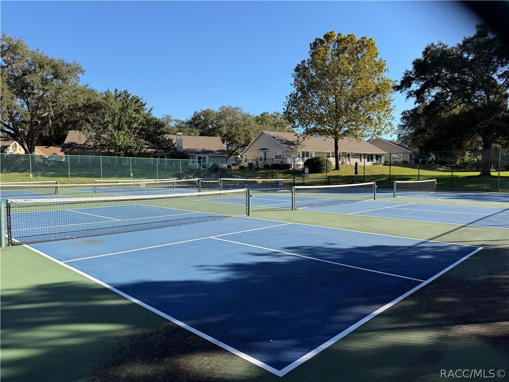 6282 W Lexington Drive, Crystal River, FL 34429