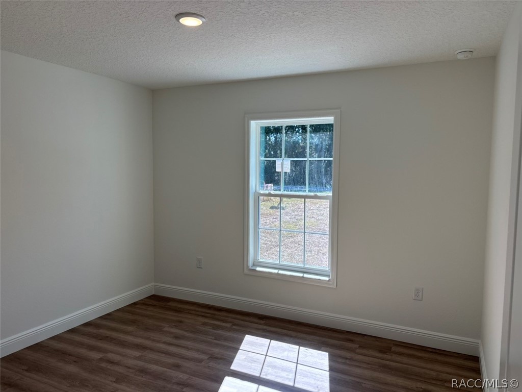 8460 N Pocono Drive, Dunnellon, FL 34434