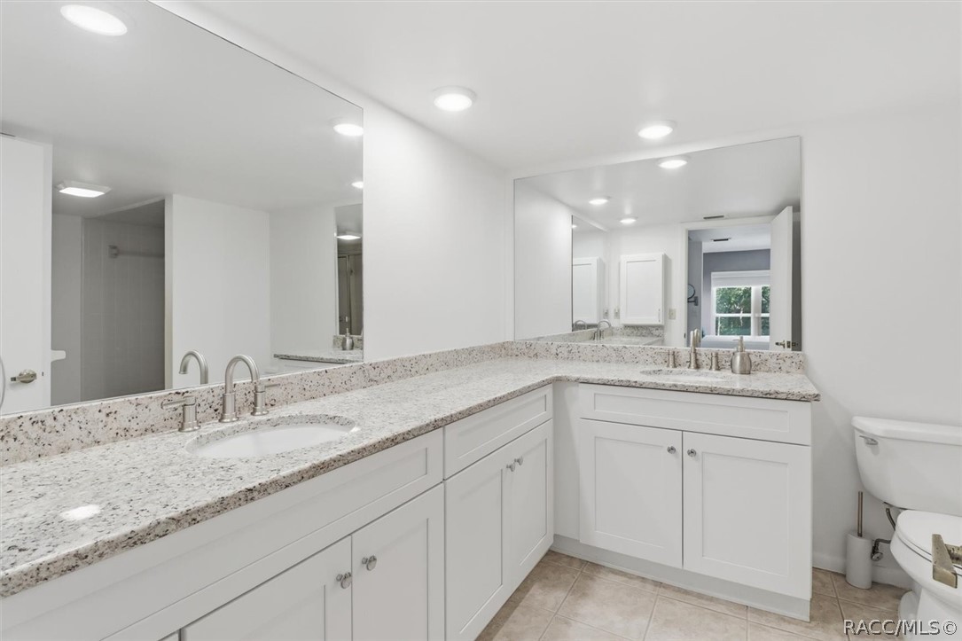 1 Cypress Run, #16-B, Homosassa, FL 34446