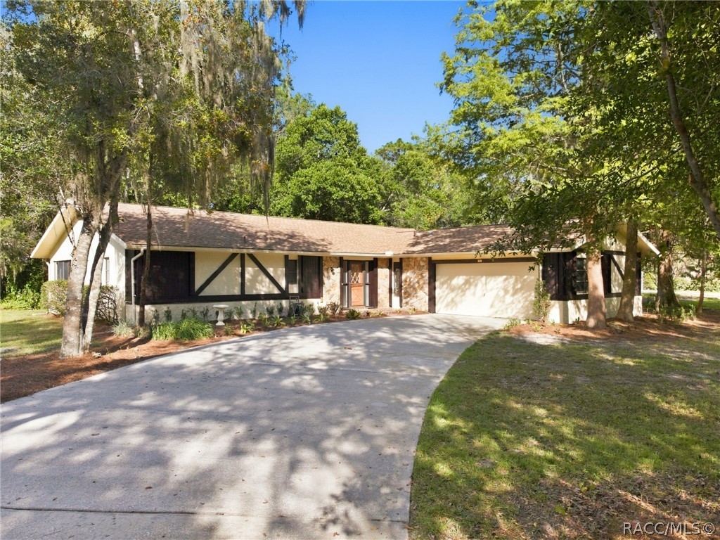 12 Sycamore Court E, Homosassa, FL 34446 12 Sycamore Court E, Homosassa, FL 34446