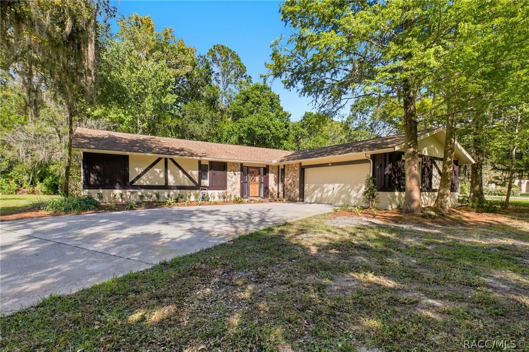 12 Sycamore Court E, Homosassa, FL 34446 12 Sycamore Court E, Homosassa, FL 34446