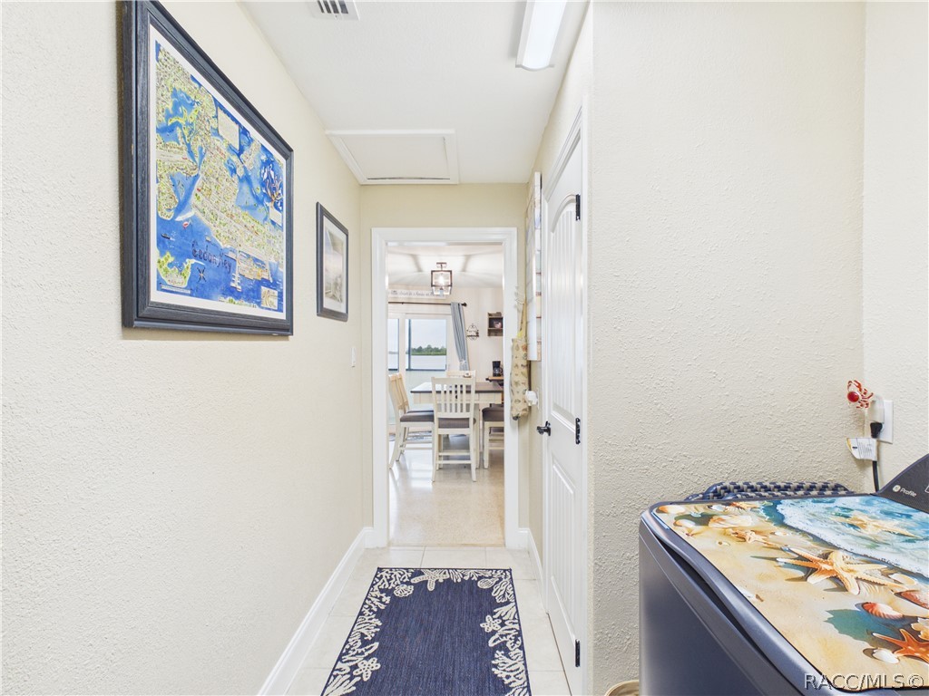 12018 W Bayshore Drive, Crystal River, FL 34429