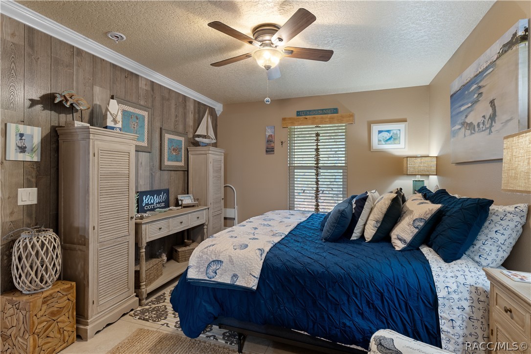 12009 W Gulf Breeze Court, Crystal River, FL 34429