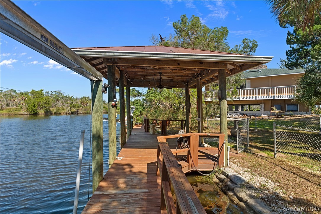 12009 W Gulf Breeze Court, Crystal River, FL 34429
