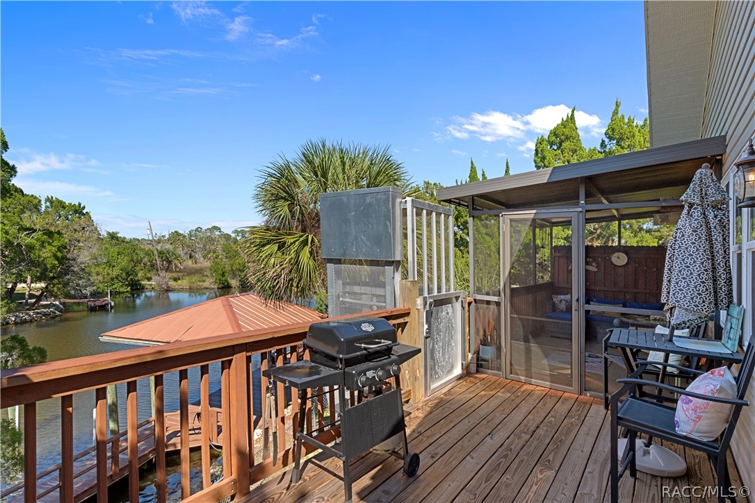 12009 W Gulf Breeze Court, Crystal River, FL 34429