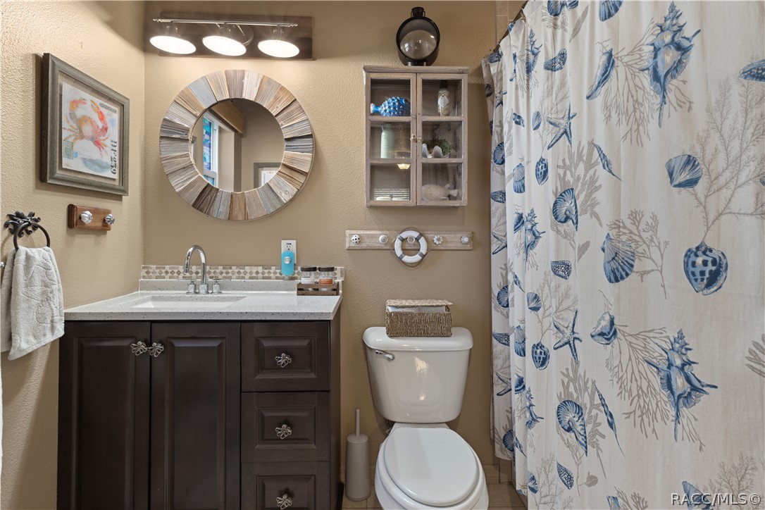12009 W Gulf Breeze Court, Crystal River, FL 34429