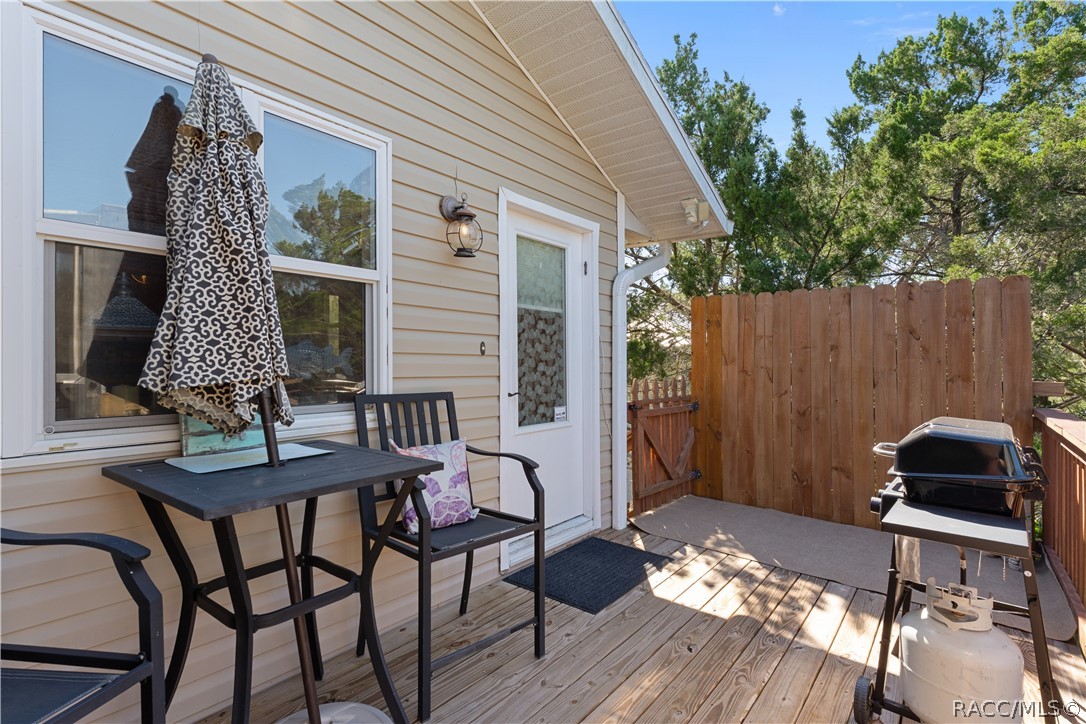 12009 W Gulf Breeze Court, Crystal River, FL 34429