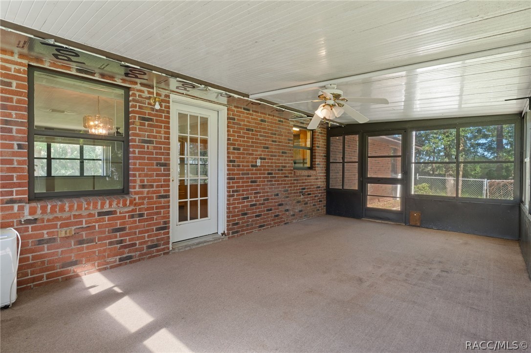 922 Cedar Avenue, Inverness, FL 34452